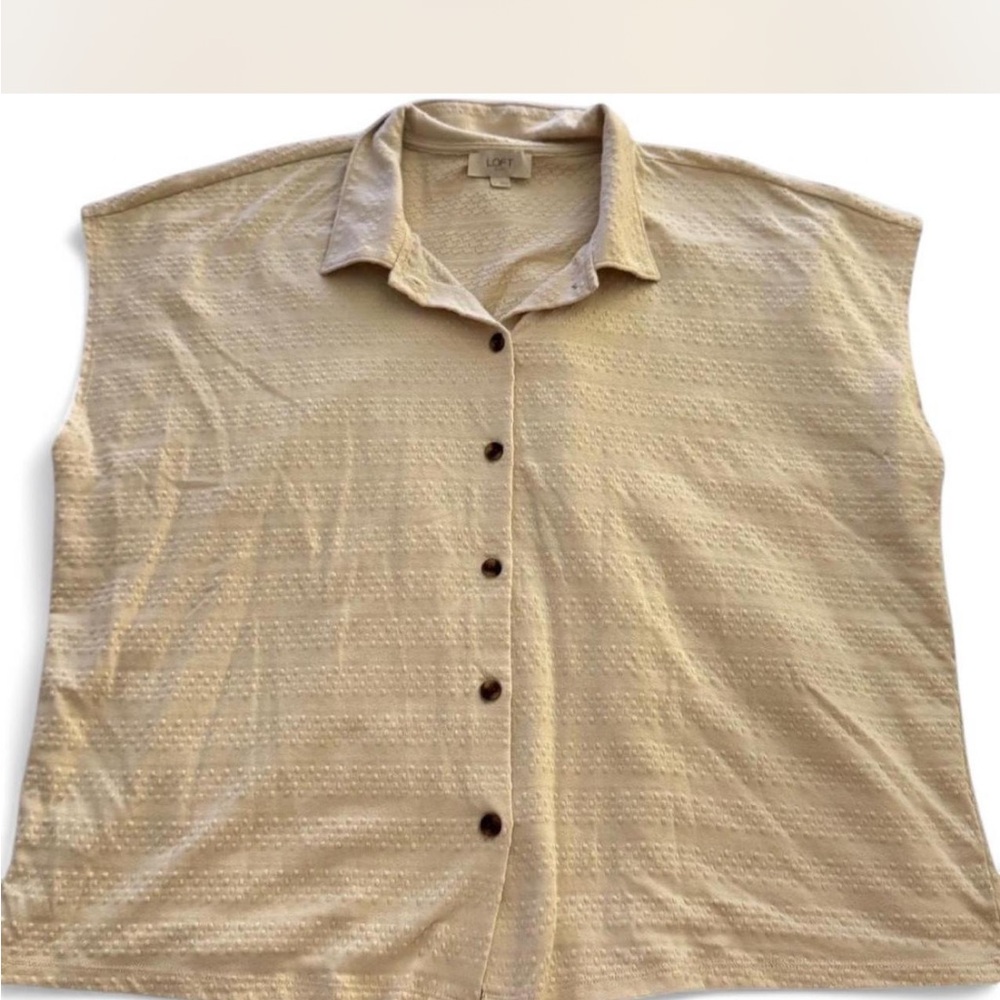 LOFT Cream Sleeveless Button Blouse | Summer Work Top